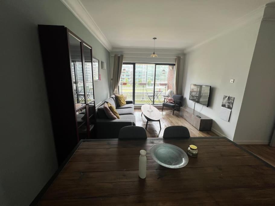 Stylish Flat With River View Apartment Dublin Luaran gambar